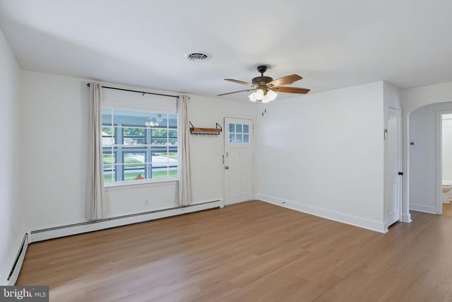 107 UPLAND AVE, Dover, DE 19901