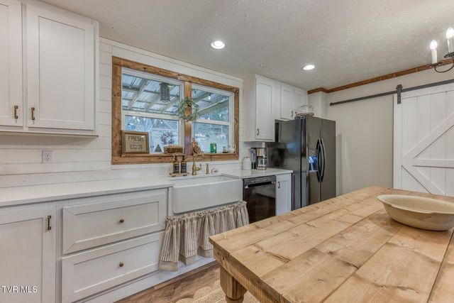 193 North Fork Branch Road, Rogersville, TN 37857