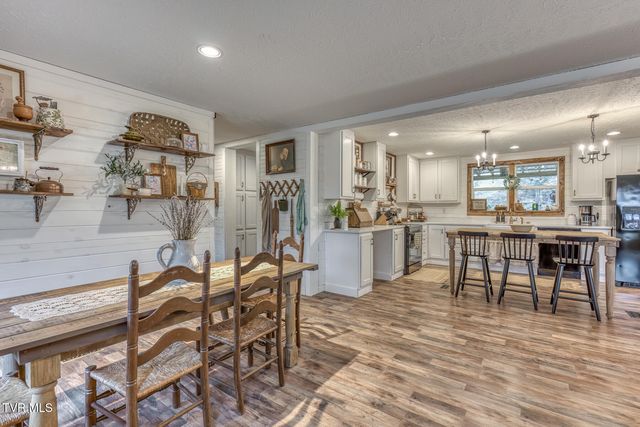 193 North Fork Branch Road, Rogersville, TN 37857