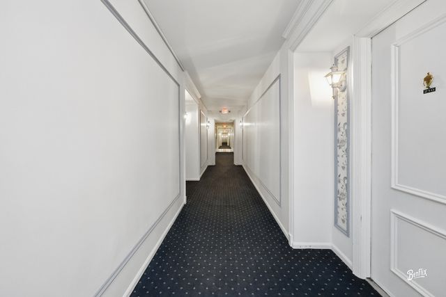5500 Carriageway Drive 213, Rolling Meadows, IL 60008