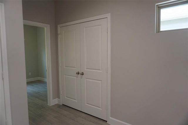 11925 Nelwood, Willis, TX 77318