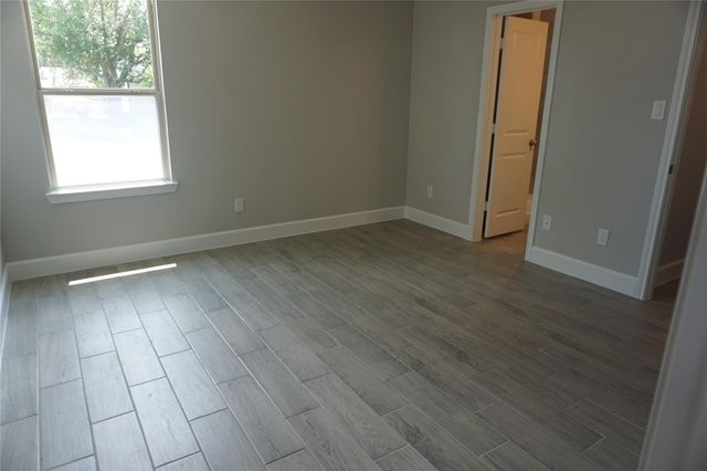 11925 Nelwood, Willis, TX 77318