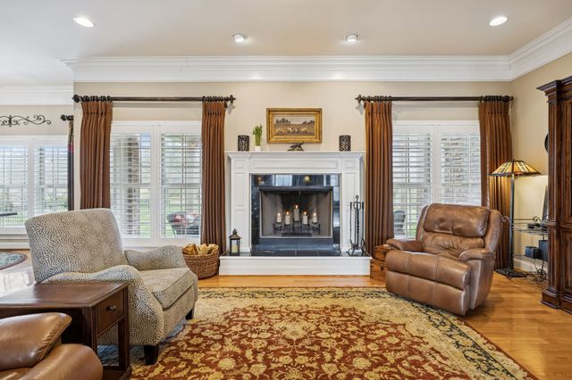 3917 Amanda Beth Ct, Columbia, TN 38401