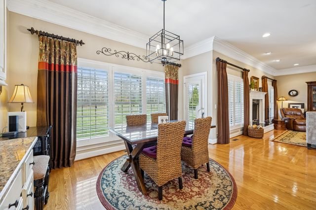 3917 Amanda Beth Ct, Columbia, TN 38401