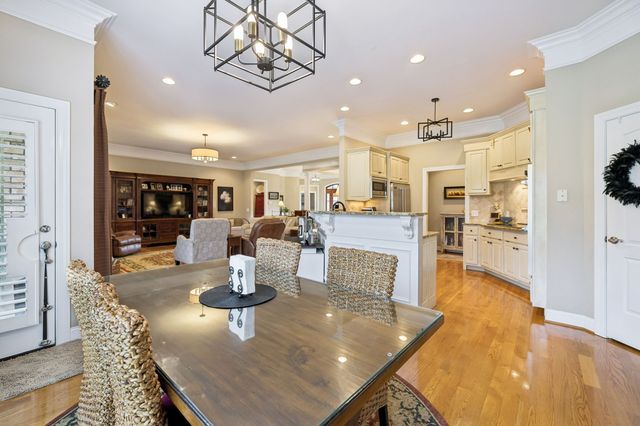 3917 Amanda Beth Ct, Columbia, TN 38401