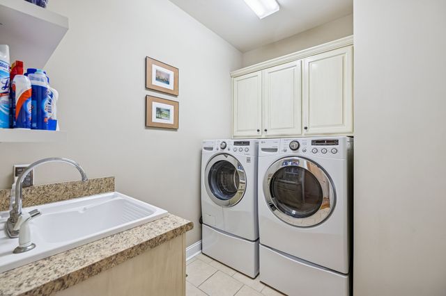 3917 Amanda Beth Ct, Columbia, TN 38401