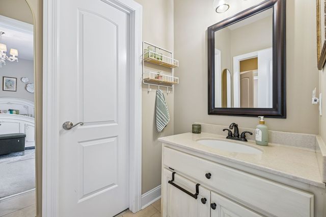 3917 Amanda Beth Ct, Columbia, TN 38401