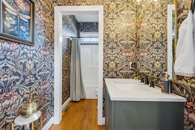 3917 Amanda Beth Ct, Columbia, TN 38401