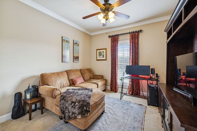 3917 Amanda Beth Ct, Columbia, TN 38401