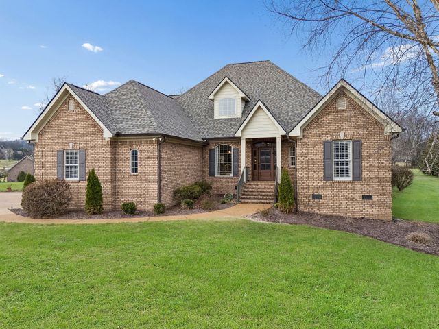 3917 Amanda Beth Ct, Columbia, TN 38401