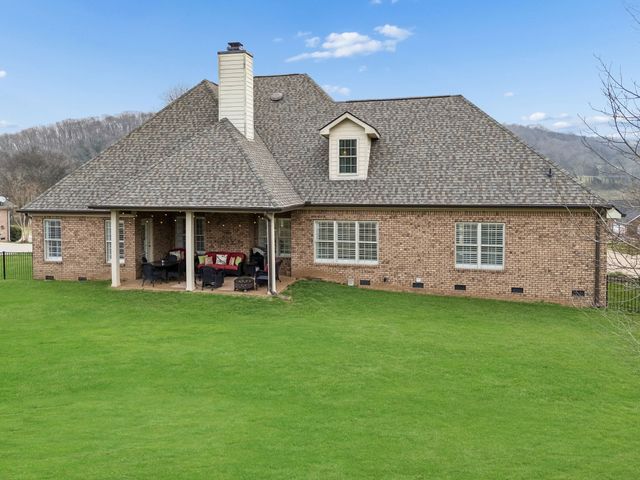 3917 Amanda Beth Ct, Columbia, TN 38401