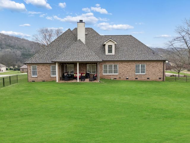 3917 Amanda Beth Ct, Columbia, TN 38401