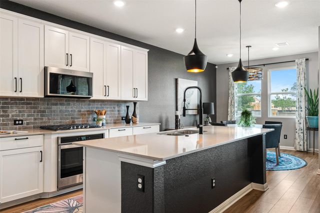 1009 Dog Iron ST, Georgetown, TX 78633