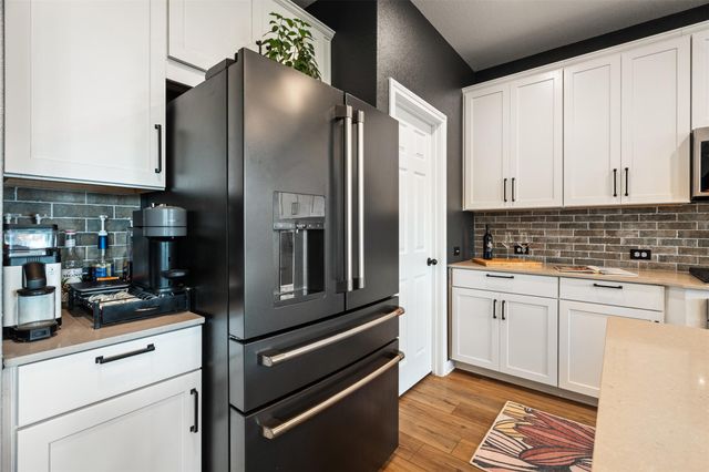 1009 Dog Iron ST, Georgetown, TX 78633
