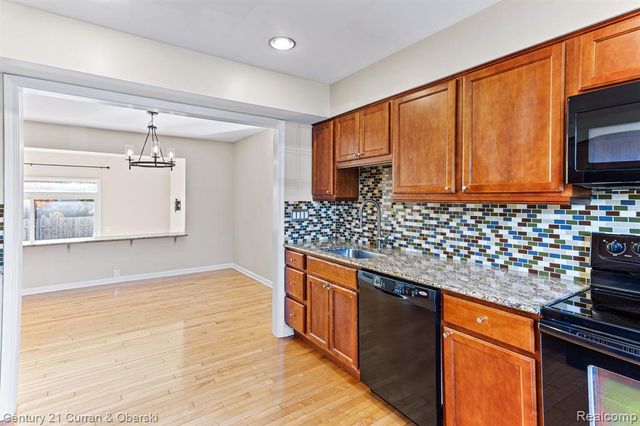 42645 Savoy Court, Northville, MI 48167