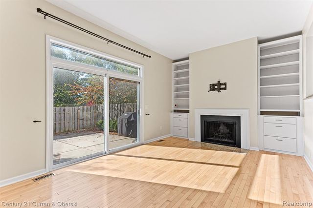 42645 Savoy Court, Northville, MI 48167