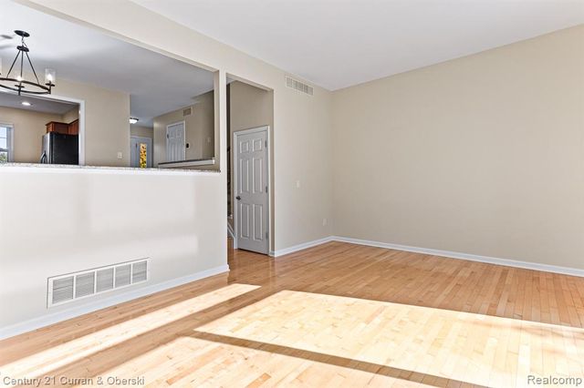 42645 Savoy Court, Northville, MI 48167