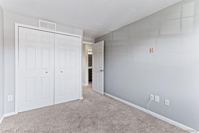 42645 Savoy Court, Northville, MI 48167