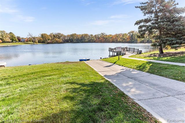 42645 Savoy Court, Northville, MI 48167