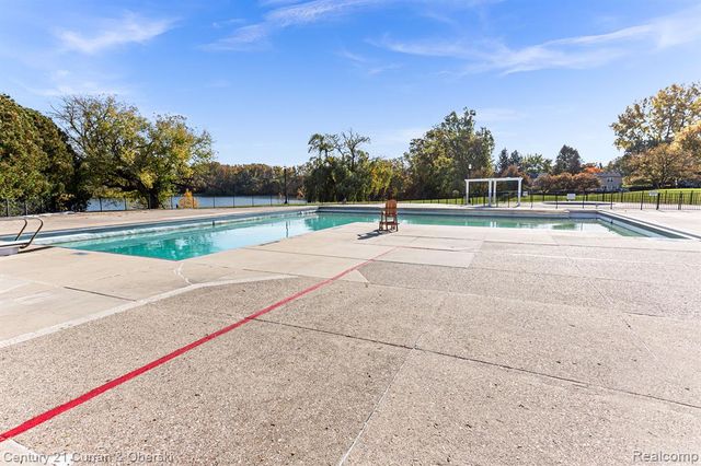 42645 Savoy Court, Northville, MI 48167