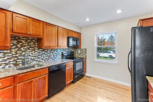 42645 Savoy Court, Northville, MI 48167