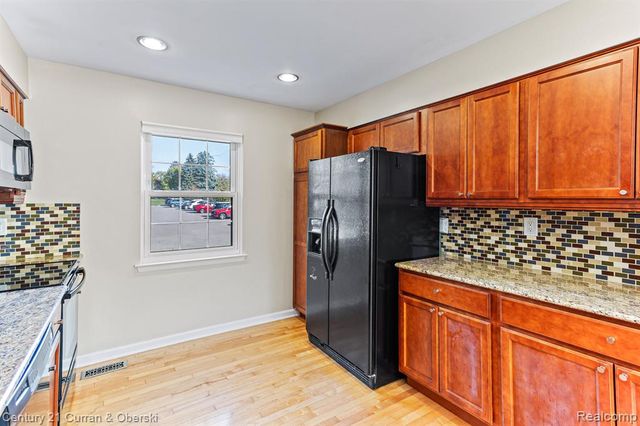 42645 Savoy Court, Northville, MI 48167