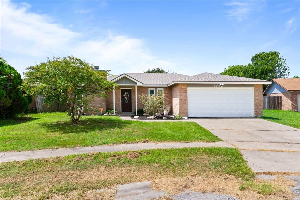 2329 Redwood Lane, Ingleside, TX 78362 — photo 2