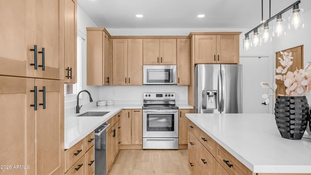 23116 N DRIFTER Way, Sun City West, AZ 85375