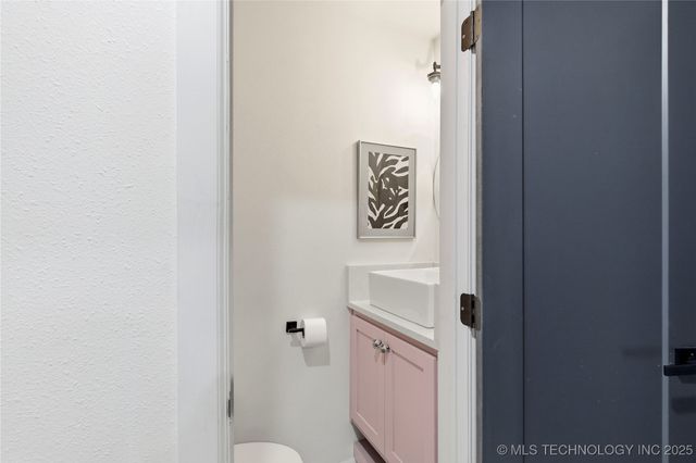 3701 S Canton Avenue, Tulsa, OK 74135