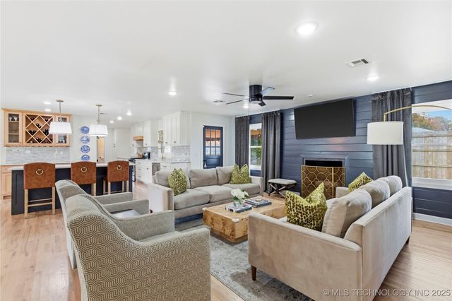 3701 S Canton Avenue, Tulsa, OK 74135