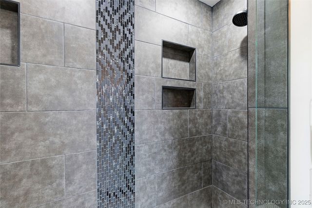 3701 S Canton Avenue, Tulsa, OK 74135