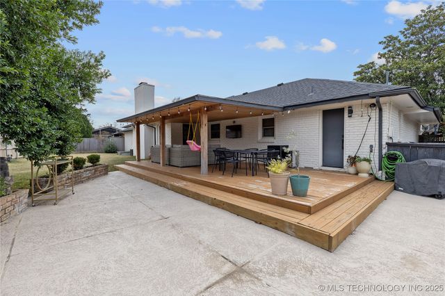 3701 S Canton Avenue, Tulsa, OK 74135