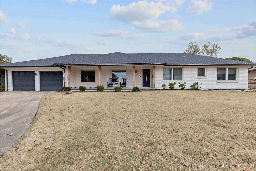 3701 S Canton Avenue, Tulsa, OK 74135