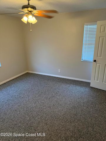 450 Columbus Street, Sebastian, FL 32958