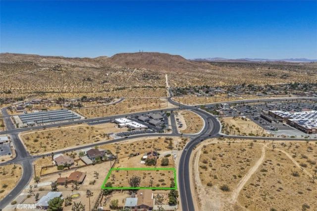 4321 Avalon, Yucca Valley, CA 92284
