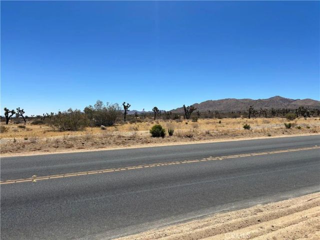 4321 Avalon, Yucca Valley, CA 92284