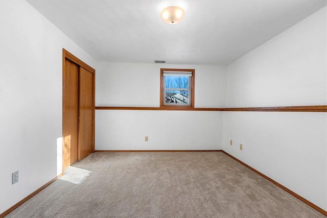 N349 FIELDSIDE LANE, Appleton, WI 54915