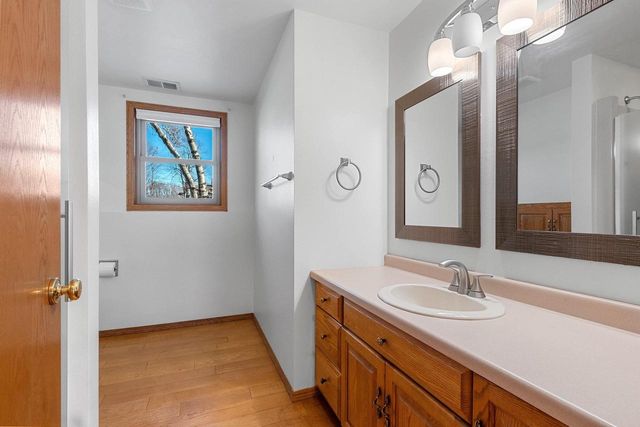 N349 FIELDSIDE LANE, Appleton, WI 54915