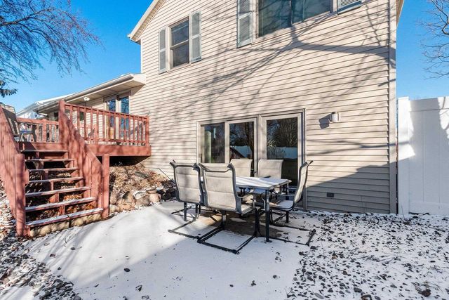 N349 FIELDSIDE LANE, Appleton, WI 54915