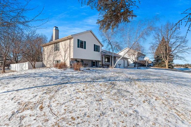 N349 FIELDSIDE LANE, Appleton, WI 54915