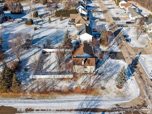 N349 FIELDSIDE LANE, Appleton, WI 54915