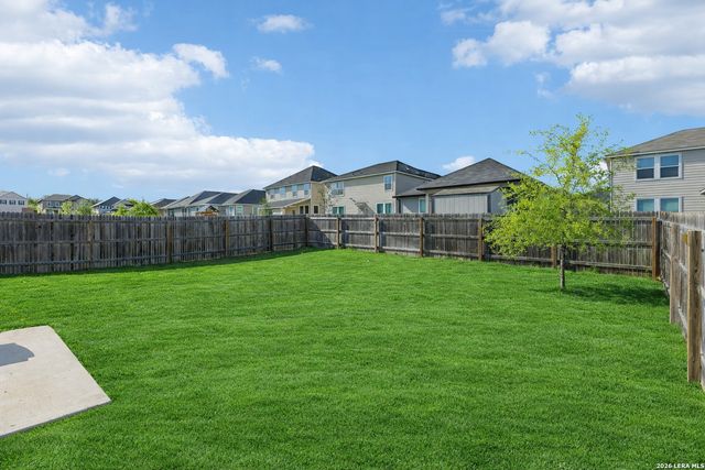 235 W GRANITE SHORES DR, Boerne, TX 78006