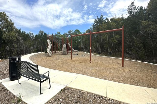 235 W GRANITE SHORES DR, Boerne, TX 78006