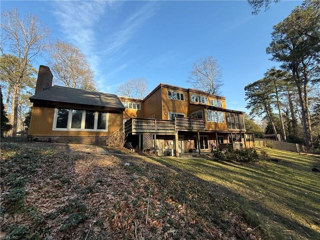 1211 Scottland TER, Newport News, VA 23606