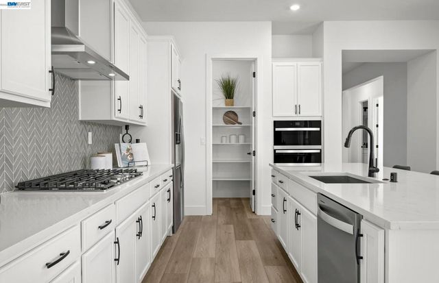 1169 Bradbury Dr, Discovery Bay, CA 94505