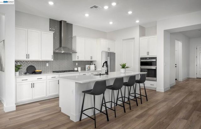 1169 Bradbury Dr, Discovery Bay, CA 94505
