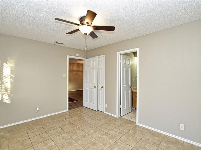 5401 Spring Meadow RD B, Austin, TX 78744