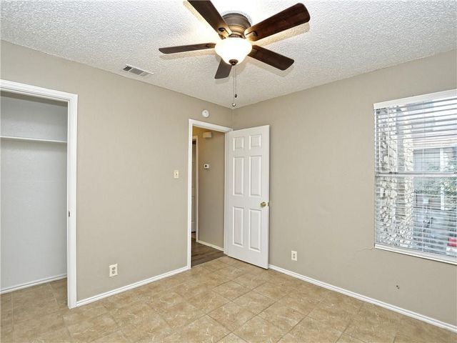 5401 Spring Meadow RD B, Austin, TX 78744