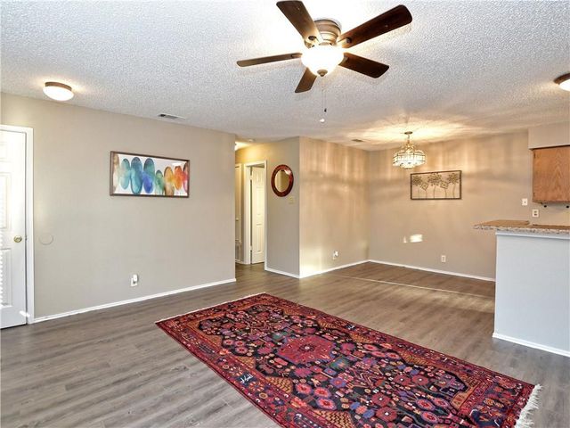 5401 Spring Meadow RD B, Austin, TX 78744