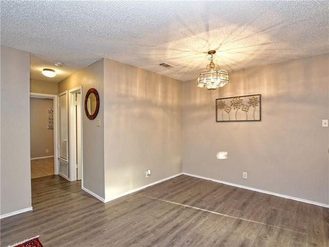 5401 Spring Meadow RD B, Austin, TX 78744